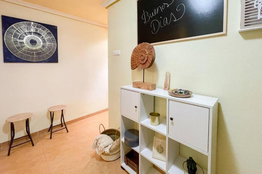 Coqueto Y Amplio Apartamento A 15 Min De La Playa 阿利坎特 外观 照片