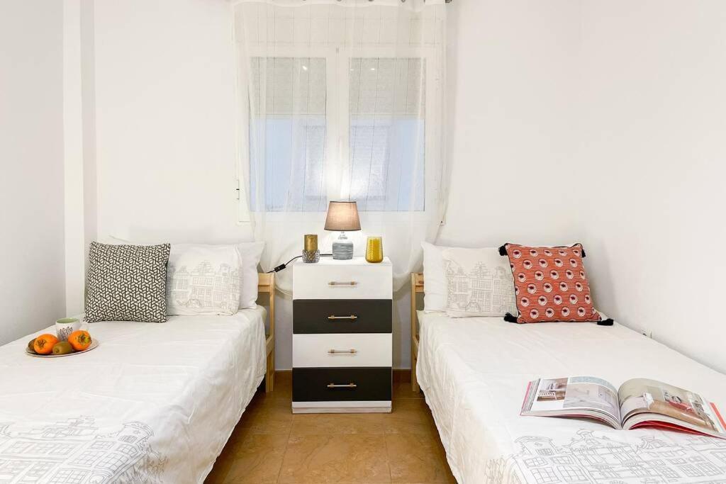 Coqueto Y Amplio Apartamento A 15 Min De La Playa 阿利坎特 外观 照片
