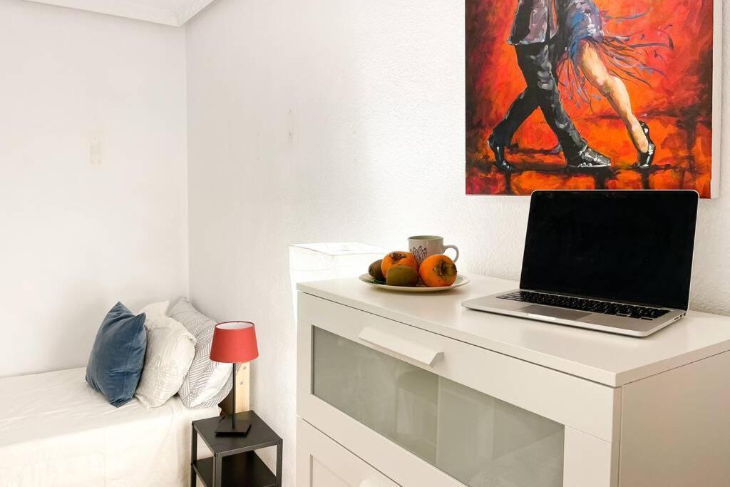 Coqueto Y Amplio Apartamento A 15 Min De La Playa 阿利坎特 外观 照片